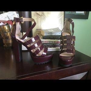 Steve Madden Maroon Platform Block Heel